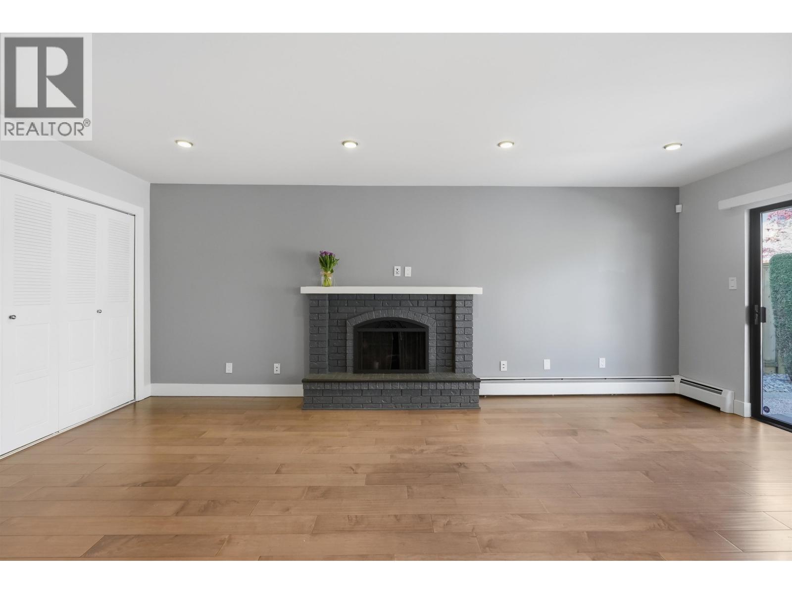 6215 Garnet Drive, Richmond, British Columbia  V7C 4Z8 - Photo 15 - R3125237