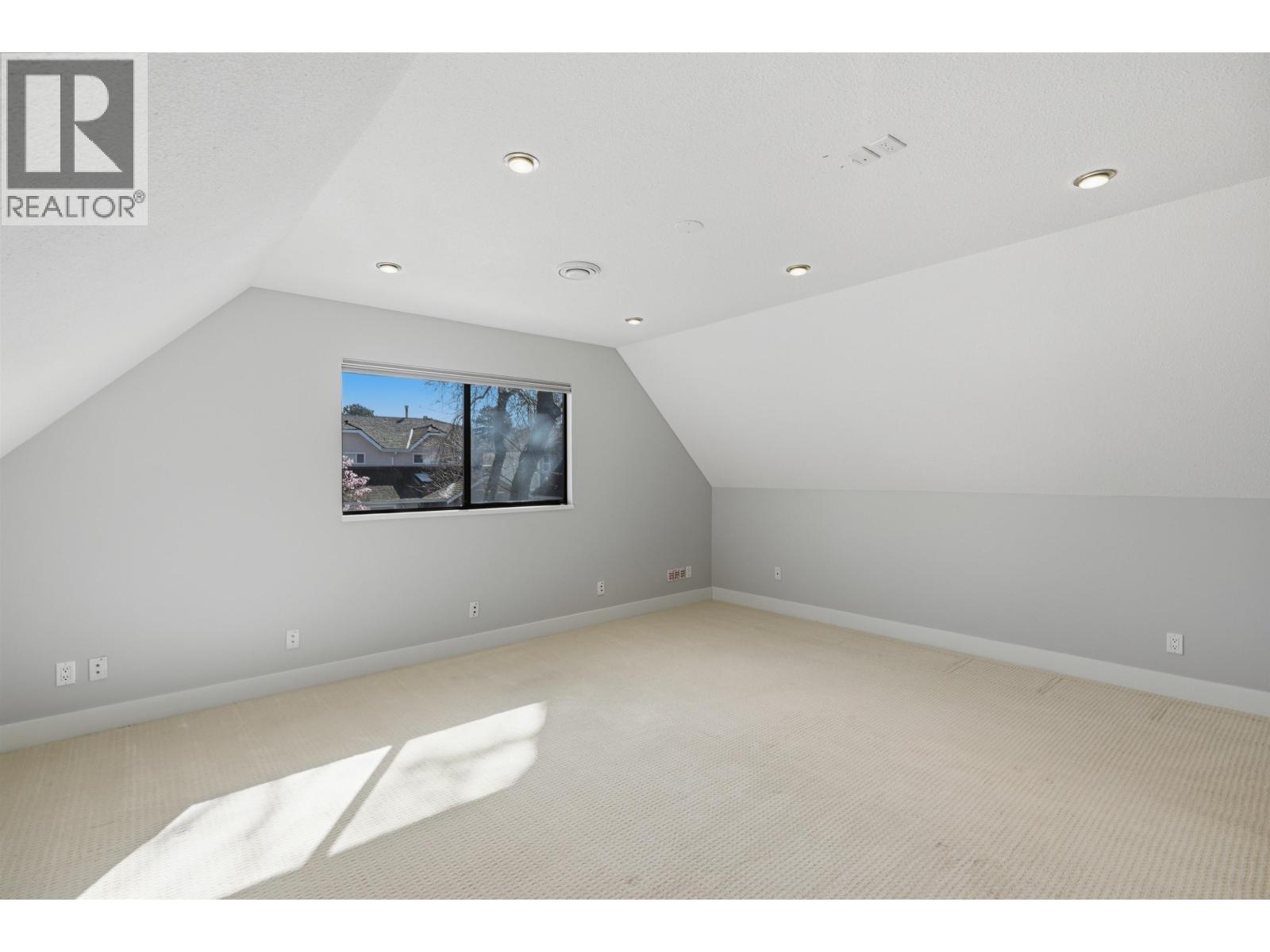 6215 Garnet Drive, Richmond, British Columbia  V7C 4Z8 - Photo 30 - R3125237