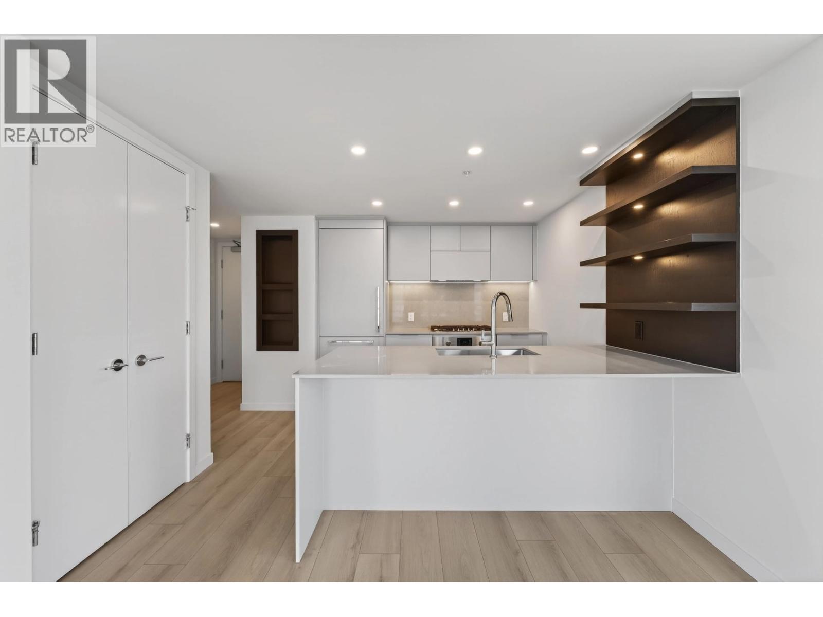 1703 311 Alderson Avenue, Coquitlam, British Columbia  V3K 0J1 - Photo 8 - R3125214