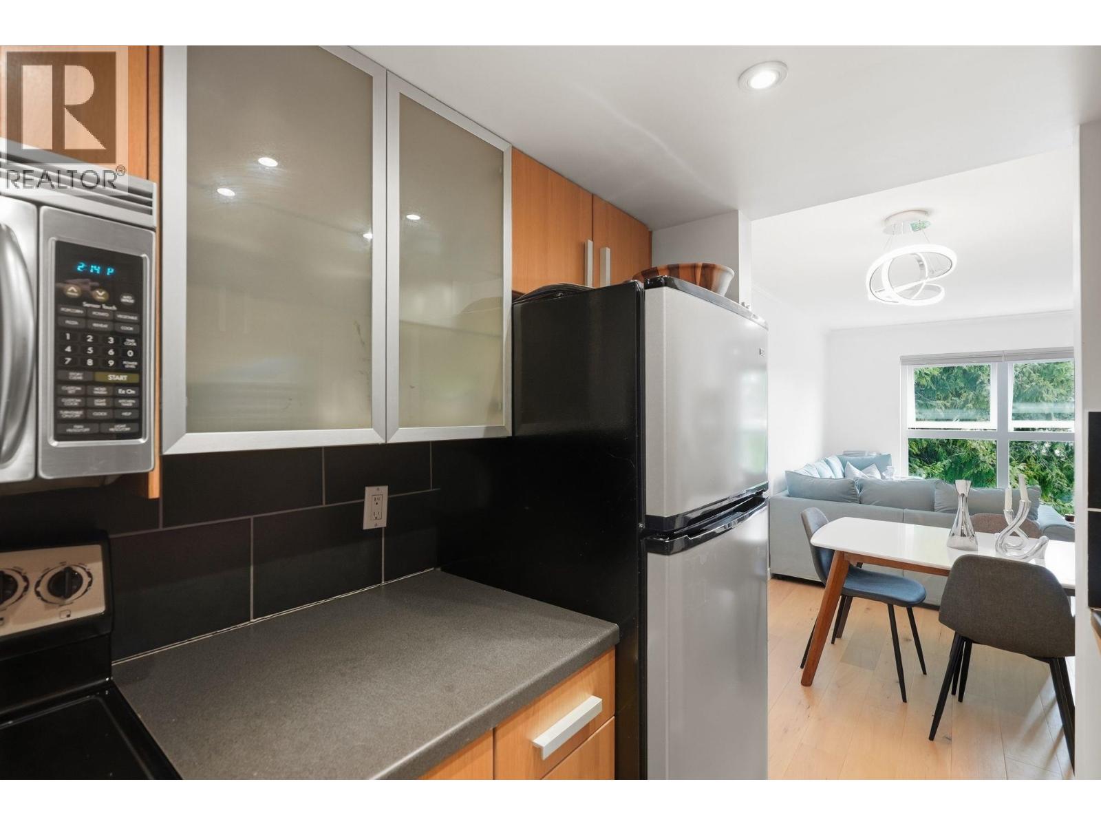 2510 W 4th Avenue, Vancouver, British Columbia  V6K 1P6 - Photo 13 - R3125219