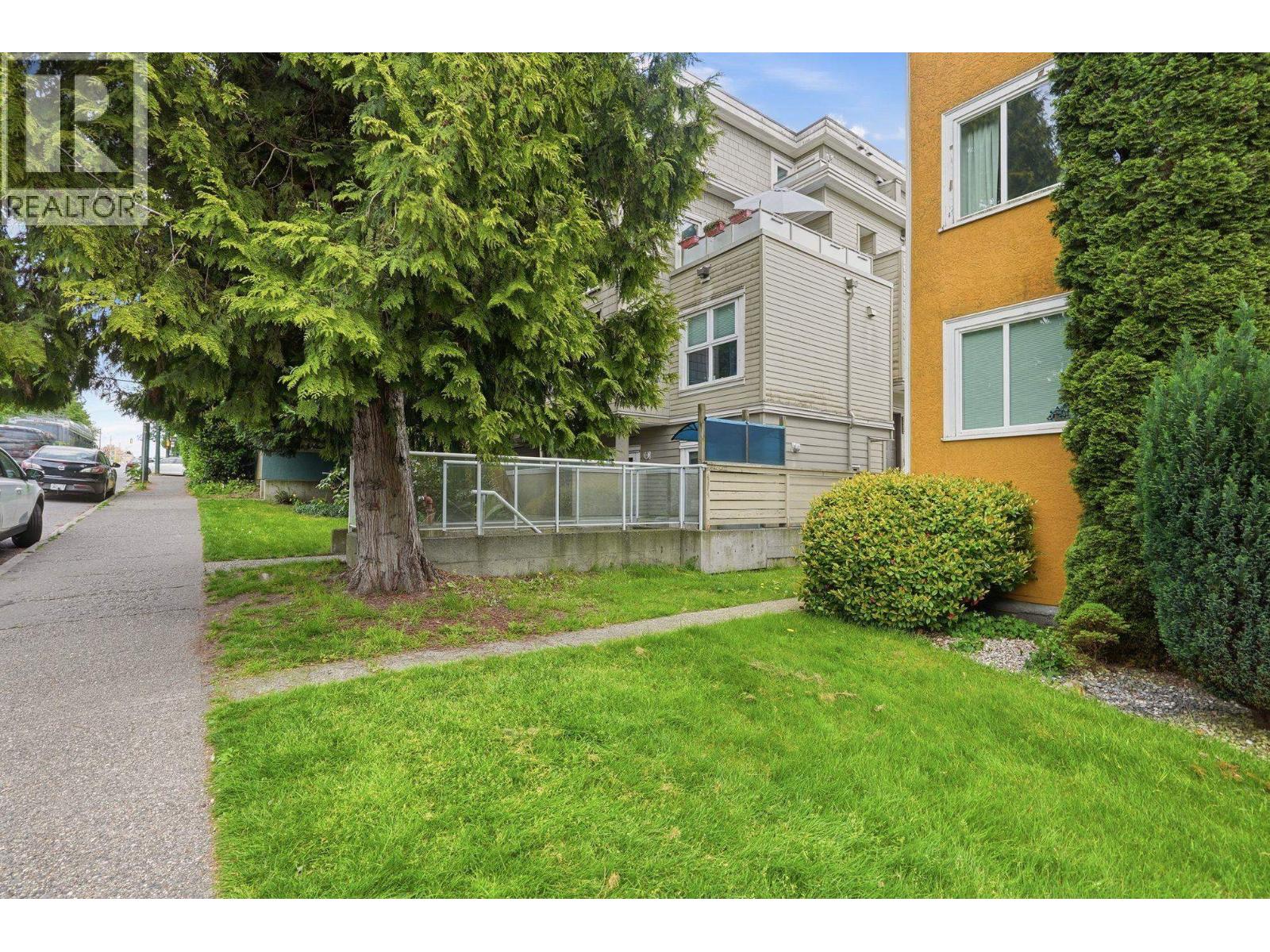 2510 W 4th Avenue, Vancouver, British Columbia  V6K 1P6 - Photo 2 - R3125219