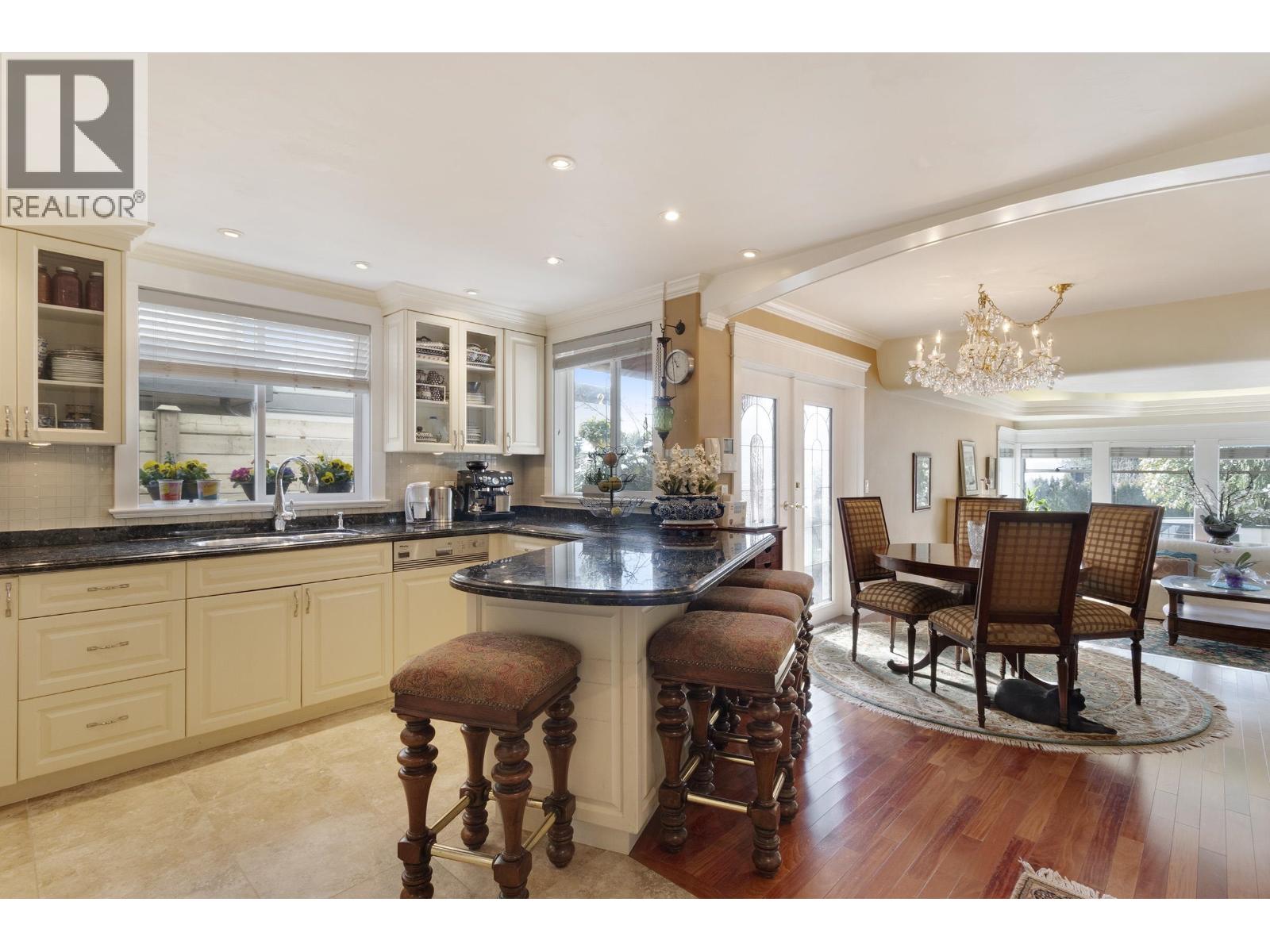 2541 Marine Drive, West Vancouver, British Columbia  V7V 1L5 - Photo 6 - R3125266