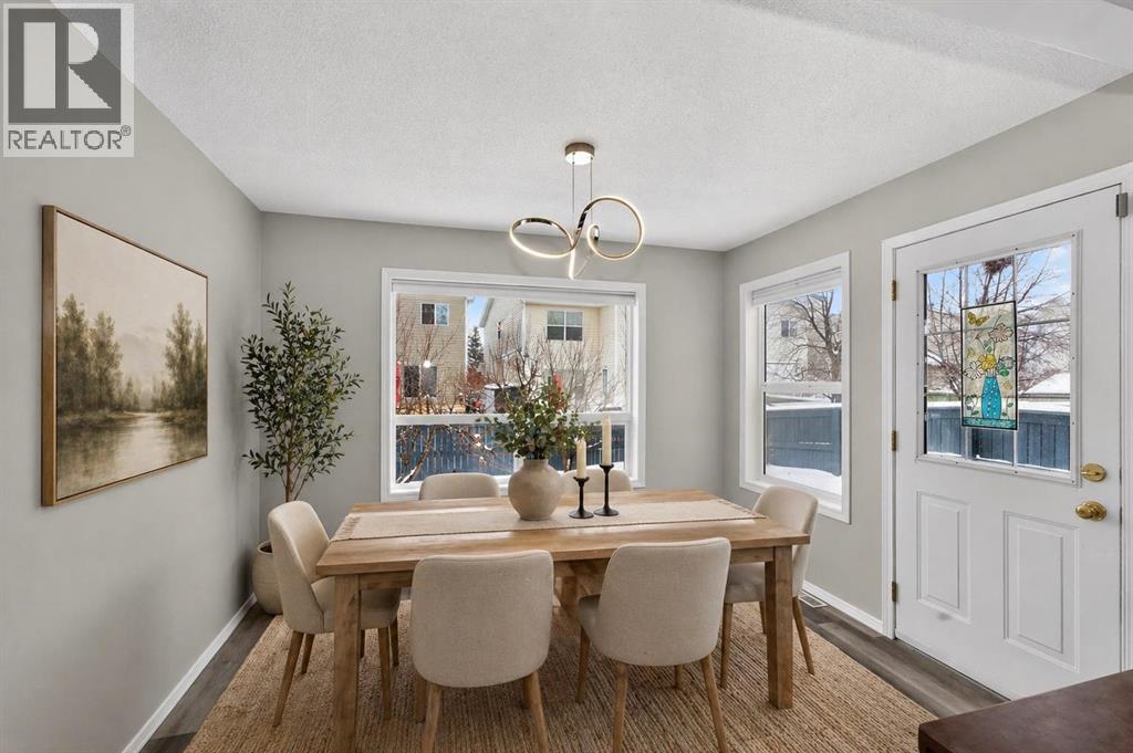 42 Royal Elm Drive NW, Calgary, Alberta  T3G 5P7 - Photo 13 - A2311261