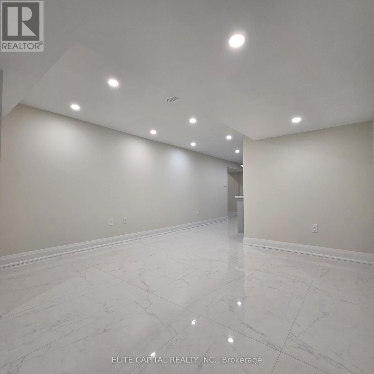 195 Milky Way Drive, Richmond Hill, Ontario  L4C 5H3 - Photo 11 - N13022988