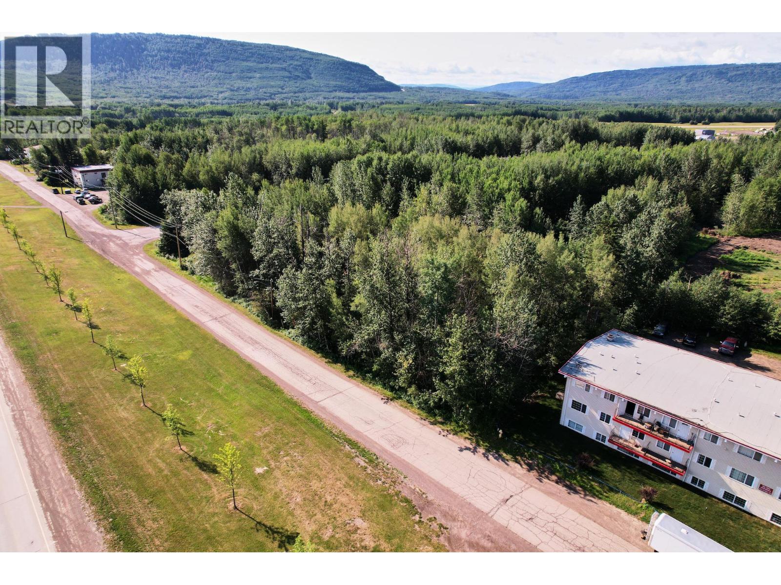 4601,4605,4609,4613,4617 Veterans Way, Chetwynd, British Columbia  V0C 1J0 - Photo 4 - 10386773