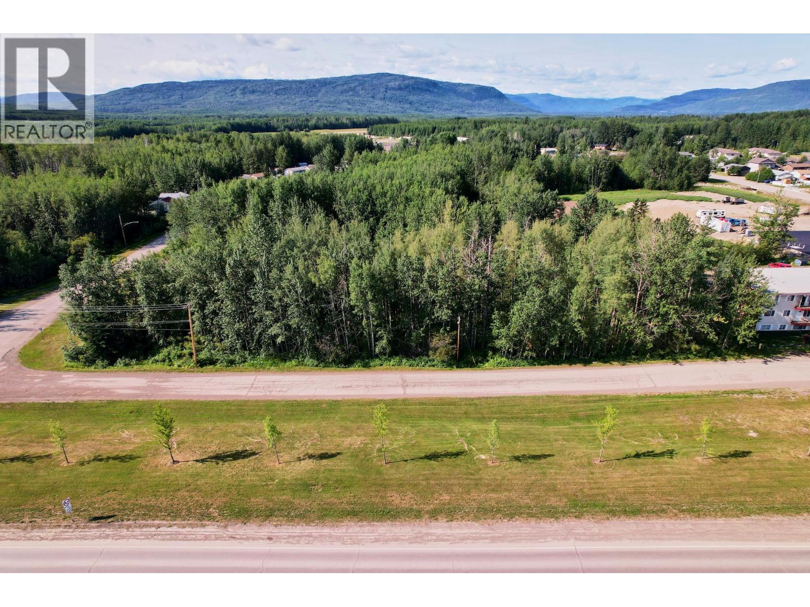 4601,4605,4609,4613,4617 Veterans Way, Chetwynd, British Columbia  V0C 1J0 - Photo 5 - 10386773