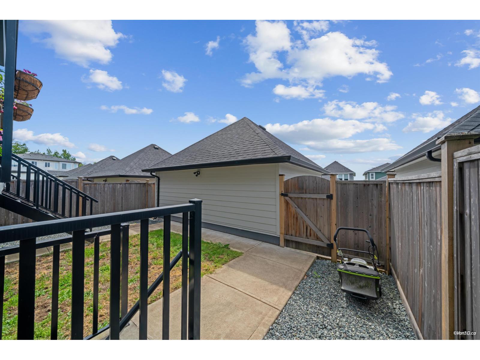 16778 20a Avenue, Surrey, British Columbia  V3Z 9M9 - Photo 38 - R3124918