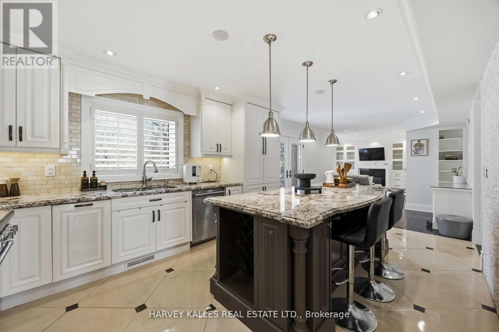 27 Ashley Park Road, Toronto, Ontario  M9A 4C9 - Photo 14 - W13146672