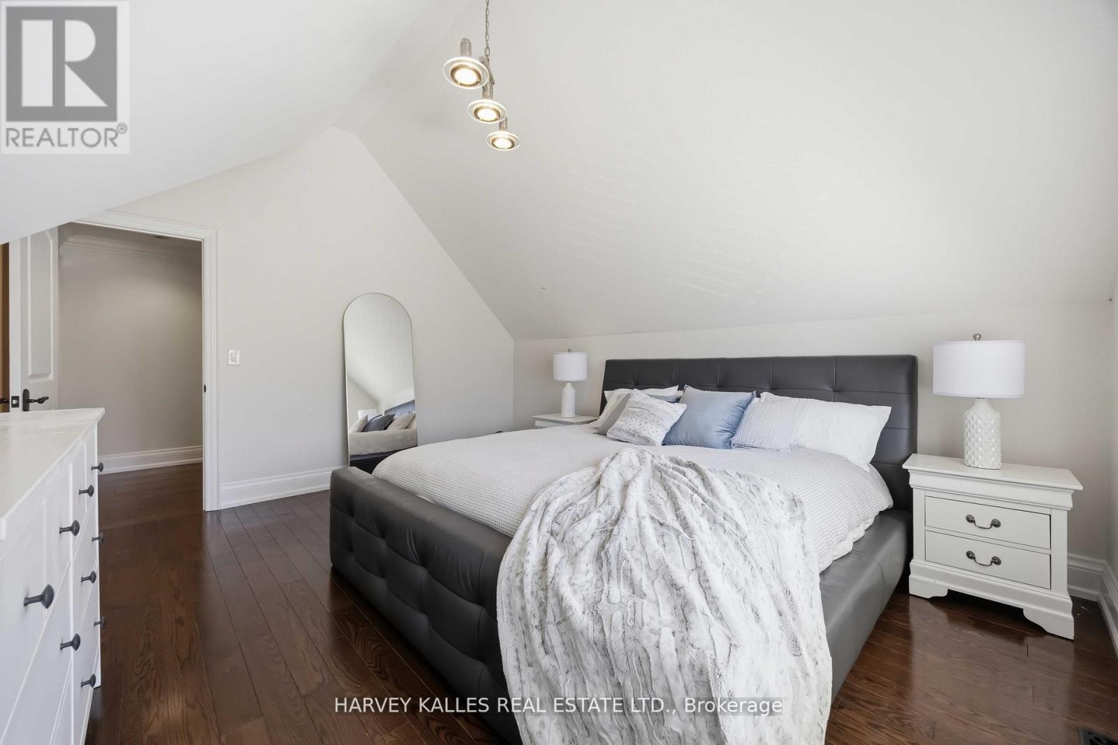 27 Ashley Park Road, Toronto, Ontario  M9A 4C9 - Photo 23 - W13146672