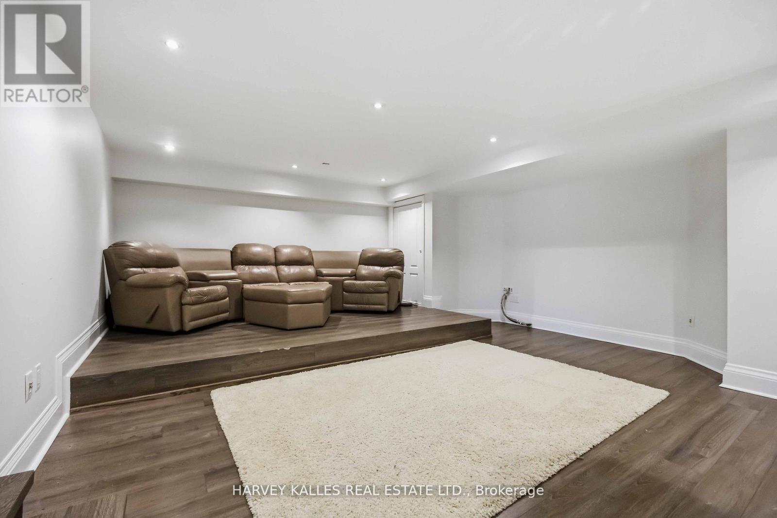 27 Ashley Park Road, Toronto, Ontario  M9A 4C9 - Photo 33 - W13146672