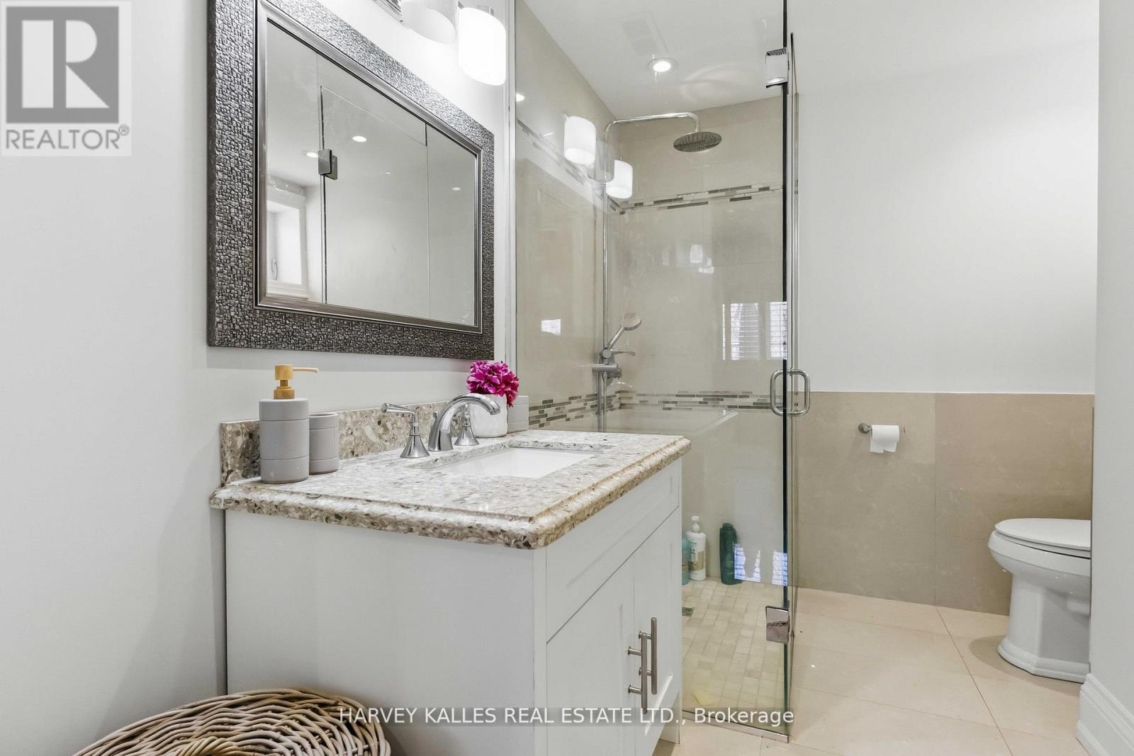 27 Ashley Park Road, Toronto, Ontario  M9A 4C9 - Photo 38 - W13146672