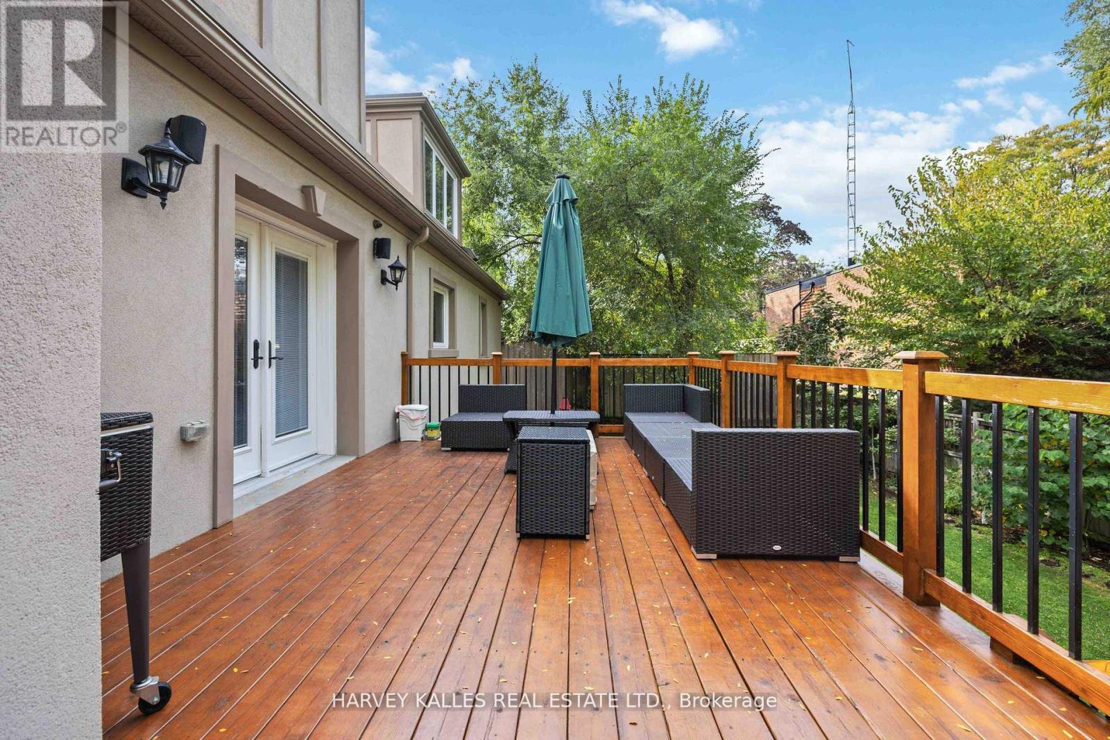 27 Ashley Park Road, Toronto, Ontario  M9A 4C9 - Photo 42 - W13146672