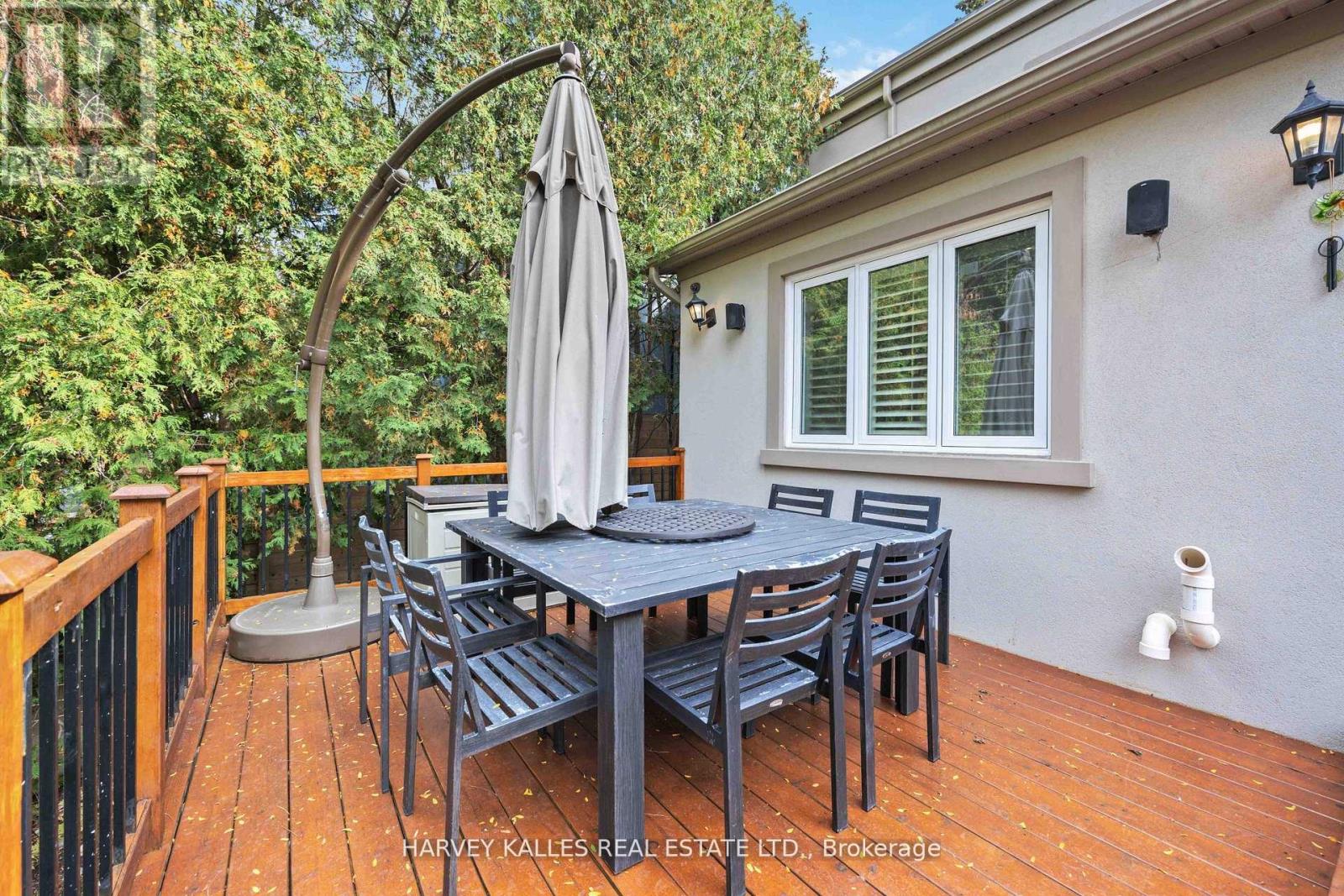 27 Ashley Park Road, Toronto, Ontario  M9A 4C9 - Photo 44 - W13146672