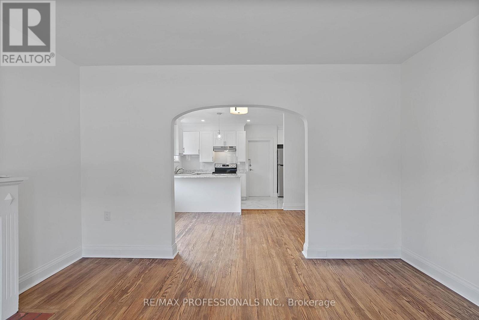 Main - 308 Jane Street, Toronto, Ontario  M6S 3Z4 - Photo 9 - W13146682