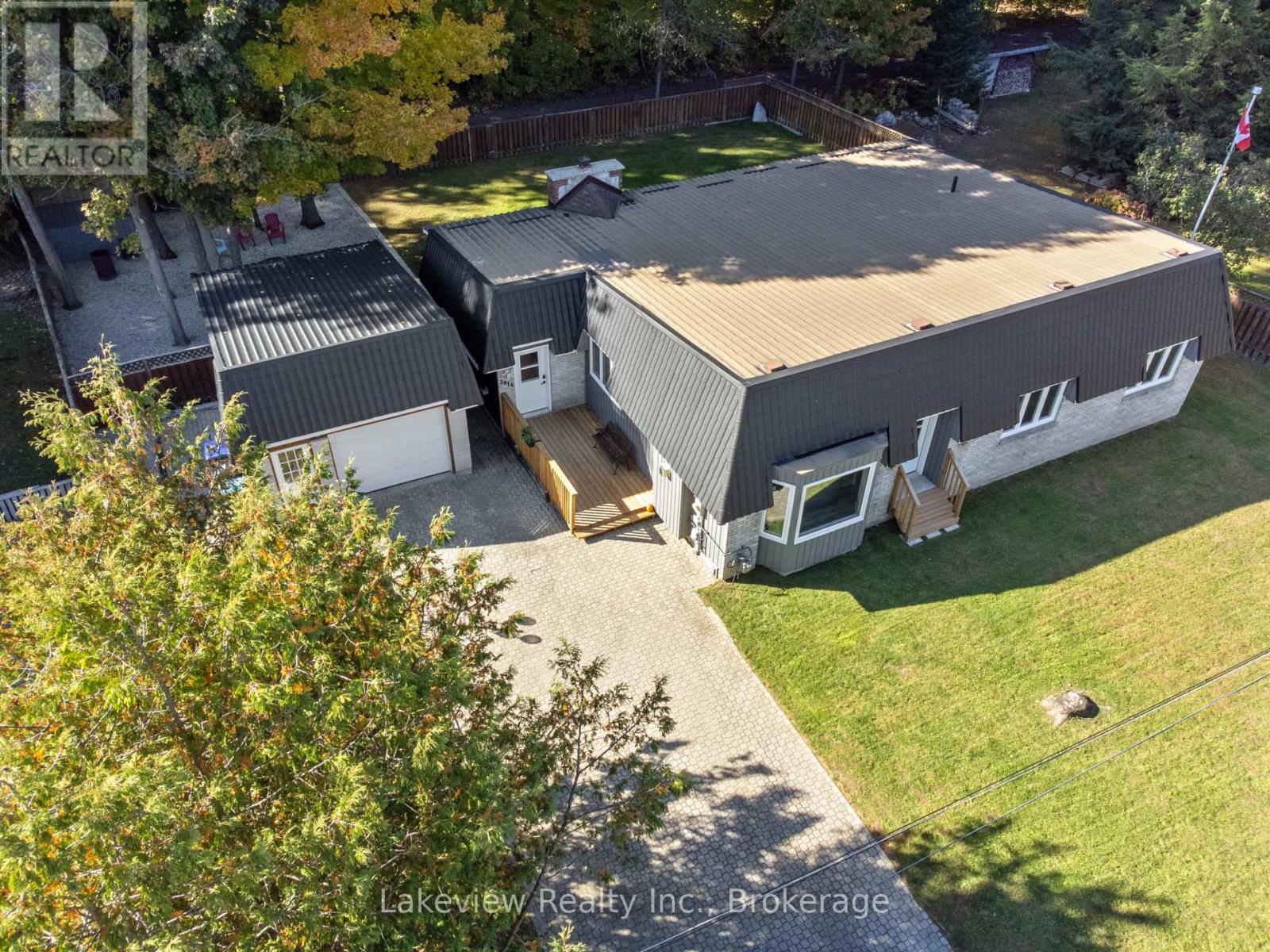 3914 Rosemary Lane W, Innisfil, Ontario  L9S 2L6 - Photo 2 - N12682670