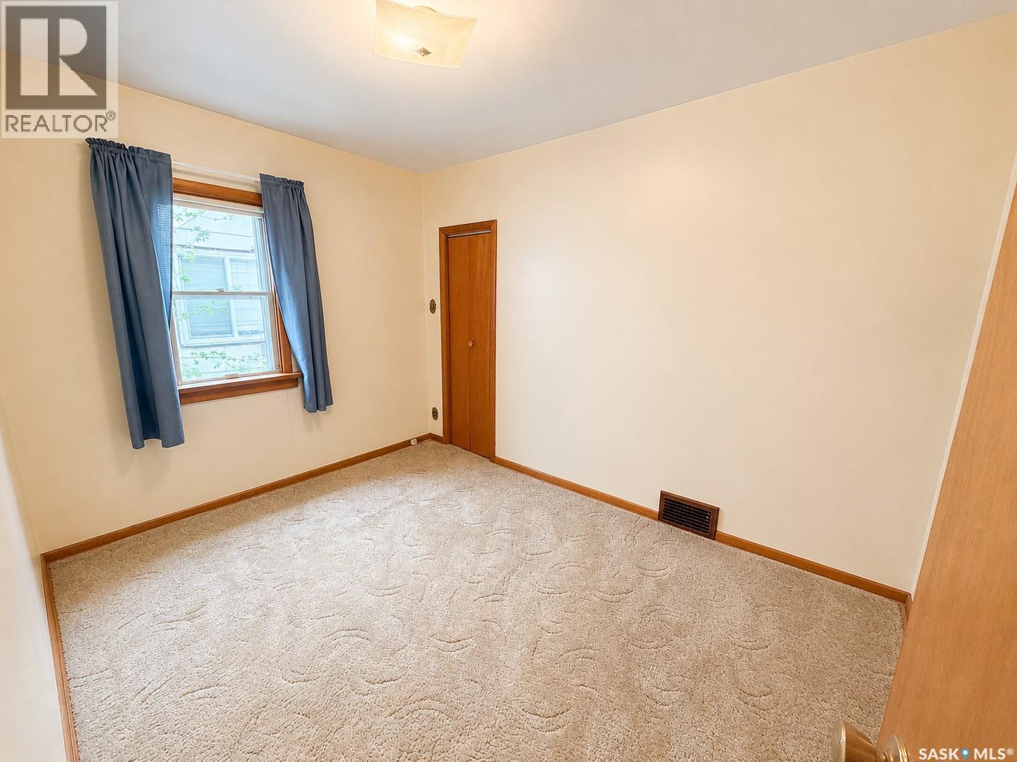 828 I Avenue S, Saskatoon, Saskatchewan  S7M 1Z3 - Photo 12 - SK036455
