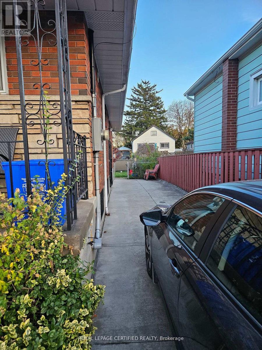 Main - 197 Craigroyston Road, Hamilton, Ontario  L8K 3K2 - Photo 12 - X13146654
