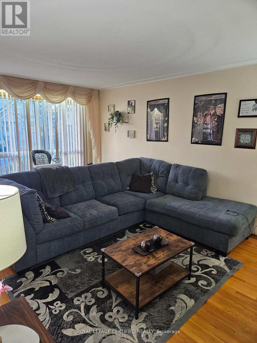 Main - 197 Craigroyston Road, Hamilton, Ontario  L8K 3K2 - Photo 2 - X13146654
