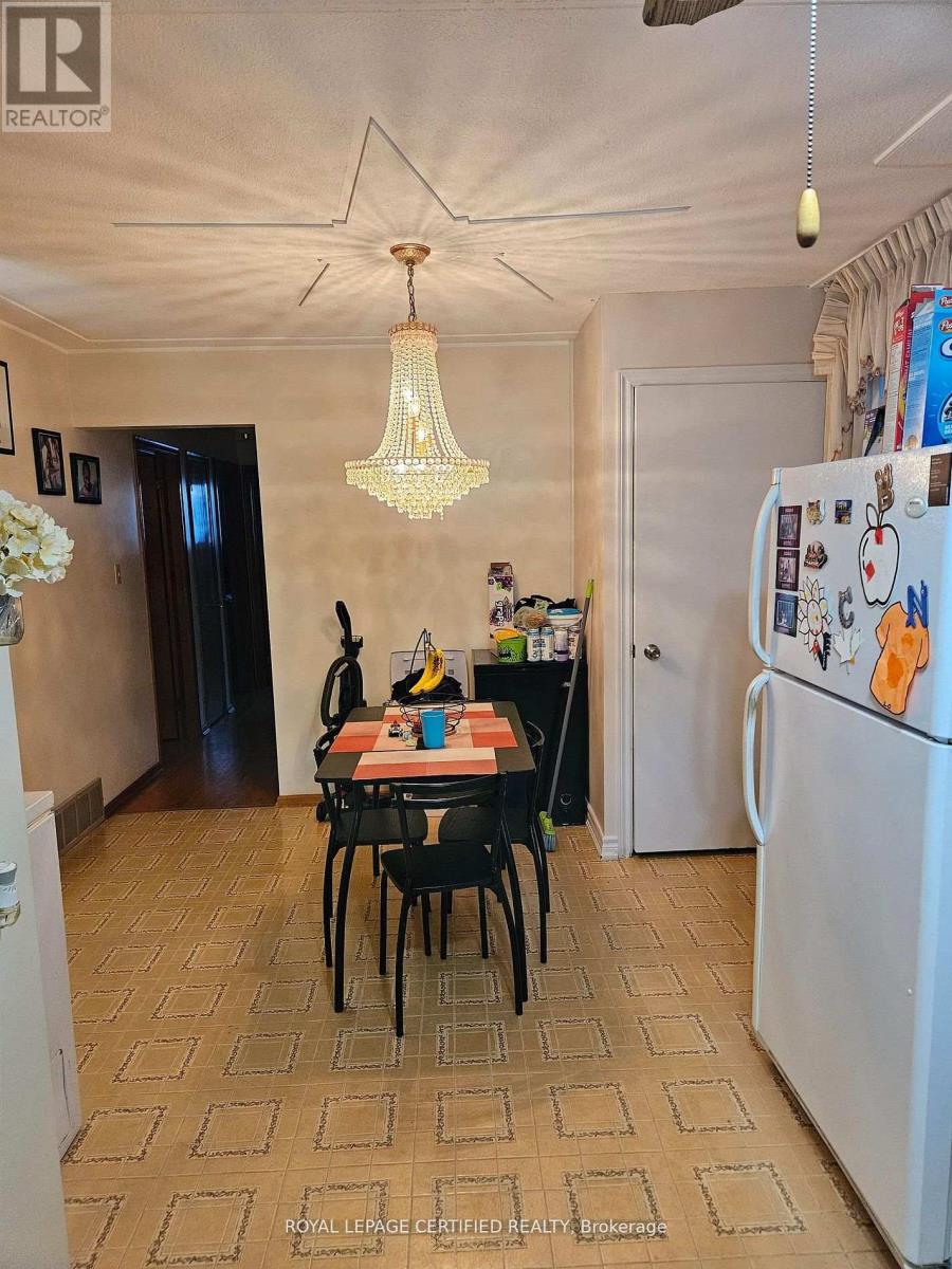 Main - 197 Craigroyston Road, Hamilton, Ontario  L8K 3K2 - Photo 7 - X13146654