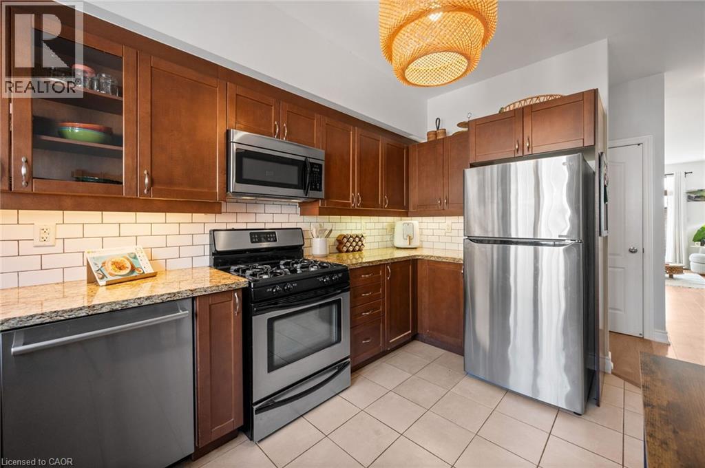 2458 Scholars Common, Burlington, Ontario  L7P 2W2 - Photo 21 - 40822633