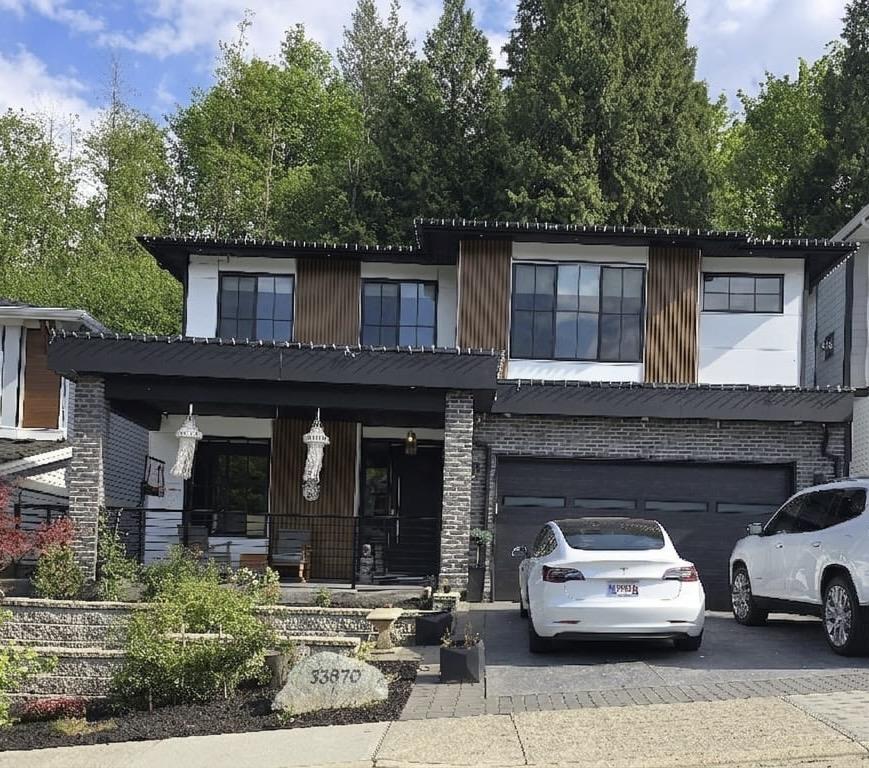 33970 Tooley Place, Mission, British Columbia  V2V 0G5 - Photo 2 - R3124816