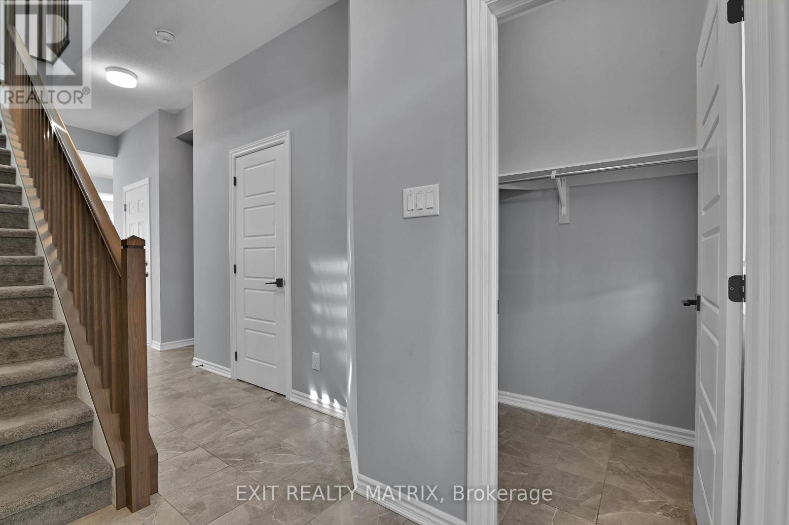 511 Rye Grass Way, Ottawa, Ontario  K2J 7A2 - Photo 4 - X13146758