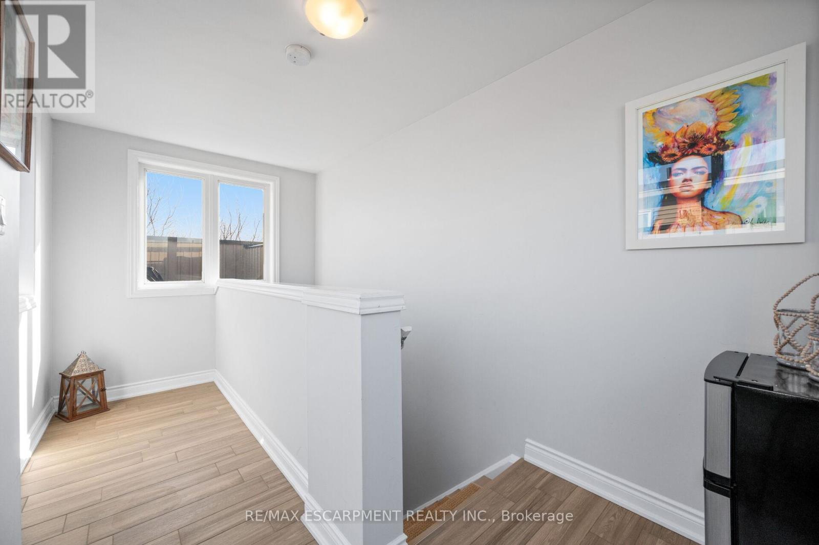 2458 Scholars Common, Burlington, Ontario  L7P 2W2 - Photo 38 - W13030668
