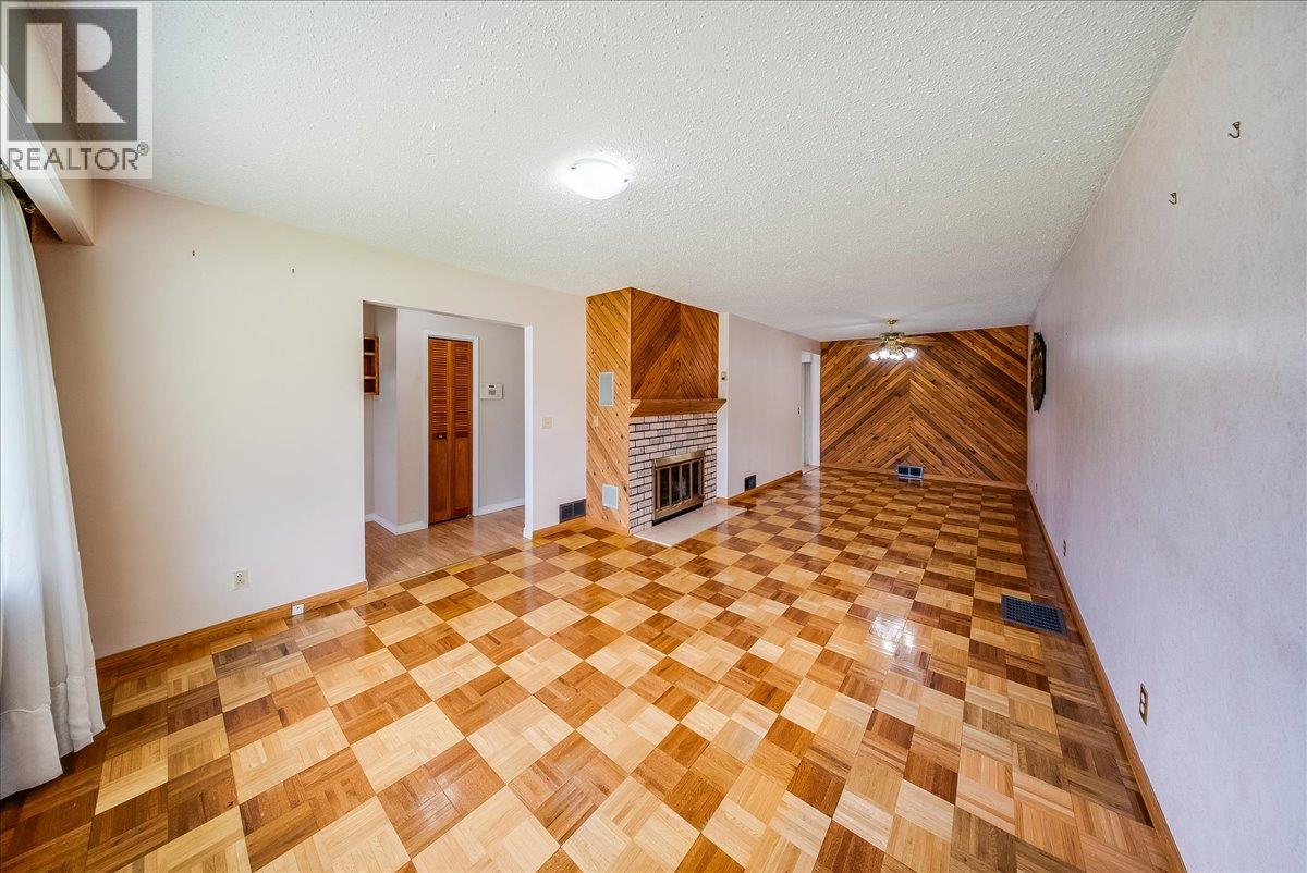 665 6 Street, Montrose, British Columbia  V0G 1P0 - Photo 23 - 10386909