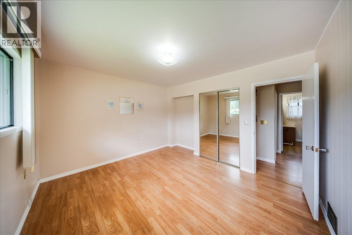 665 6 Street, Montrose, British Columbia  V0G 1P0 - Photo 30 - 10386909