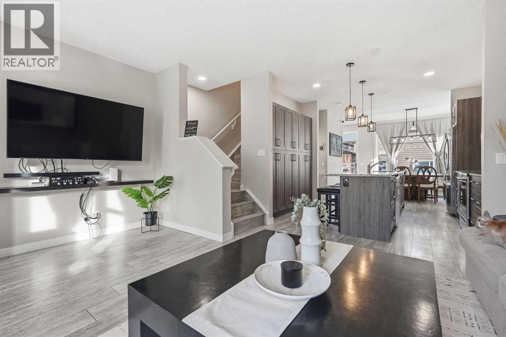 1071 Seton Circle SE, Calgary, Alberta  T3M 2V9 - Photo 21 - A2311748