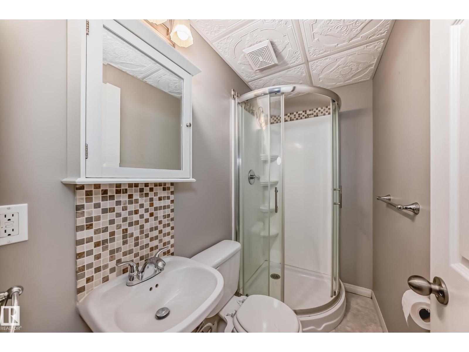 Unknown Address, ,     - Photo 17 - E4488644