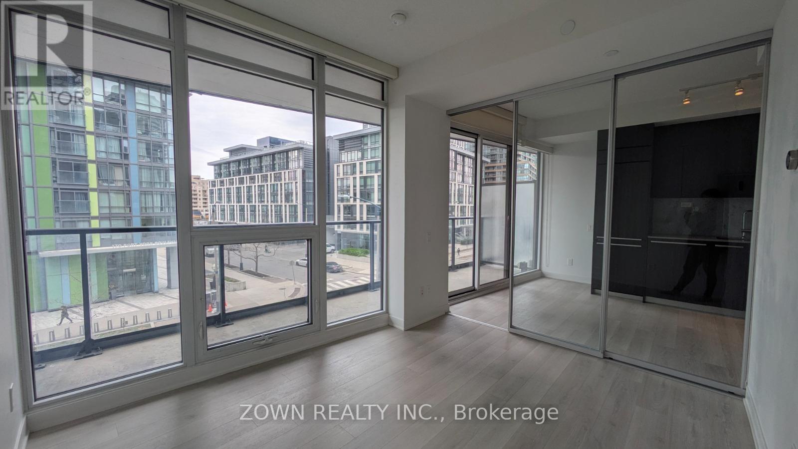 302 - 90 Queens Wharf Road, Toronto, Ontario  M5V 0J4 - Photo 9 - C13046198