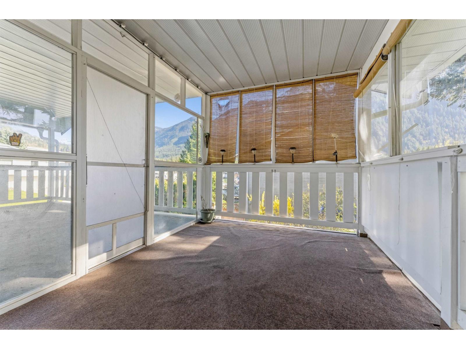 21015 Swallow Place, Hope, Hope, British Columbia  V0X 1L1 - Photo 17 - R3109788