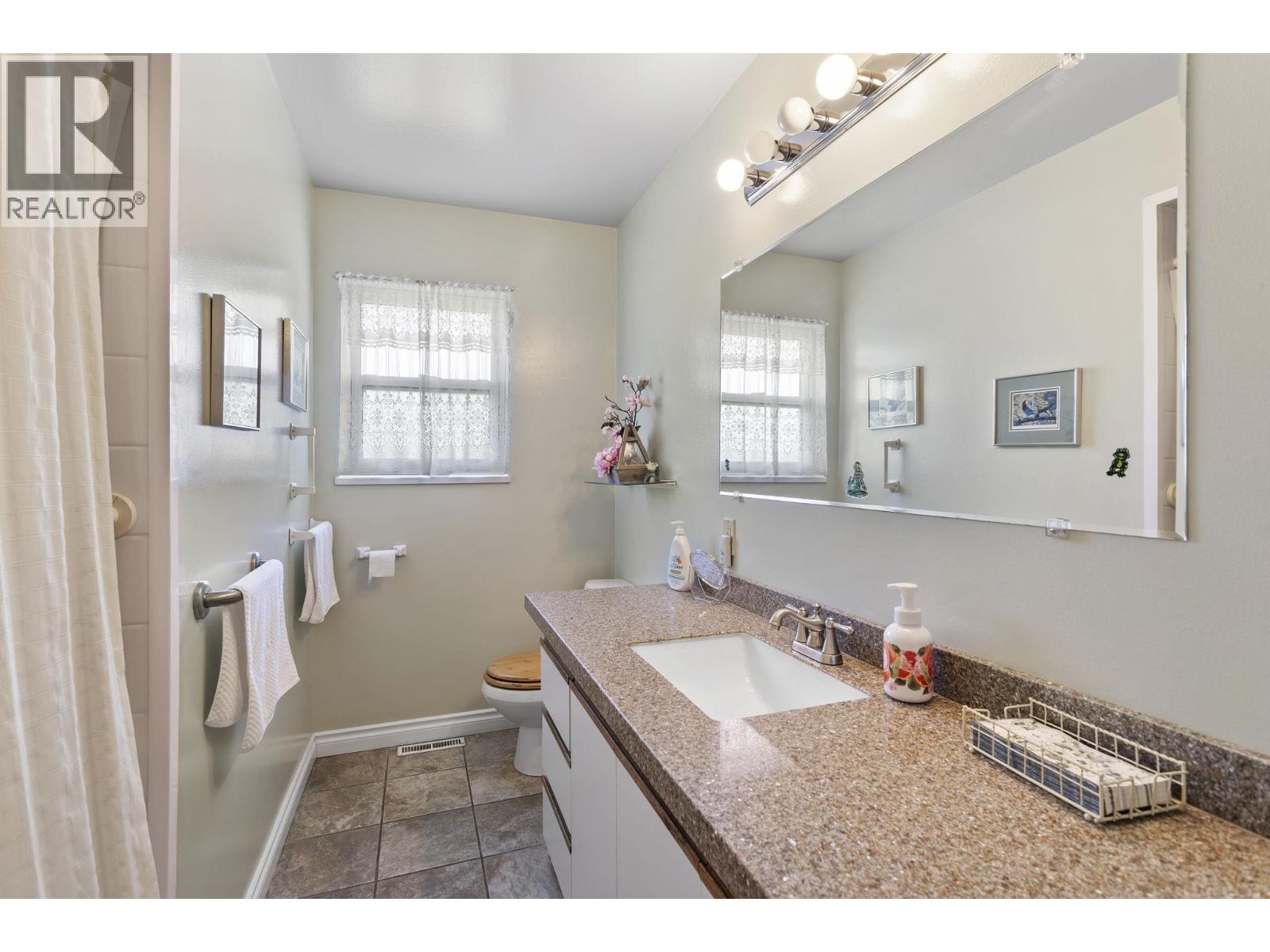 944 Porter Street, Coquitlam, British Columbia  V3J 5C2 - Photo 18 - R3124937