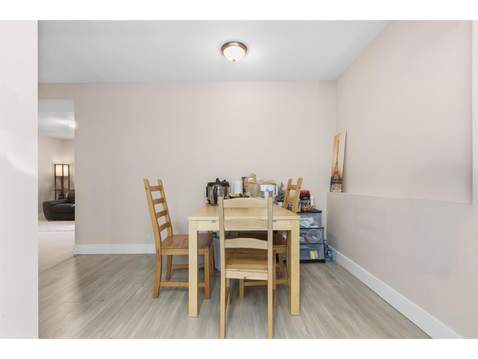 9768 151a Street, Surrey, British Columbia  V3R 8W8 - Photo 17 - R3125287
