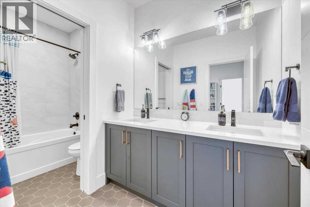 411 Marina Grove SE, Calgary, Alberta  T3M 3S8 - Photo 41 - A2309905
