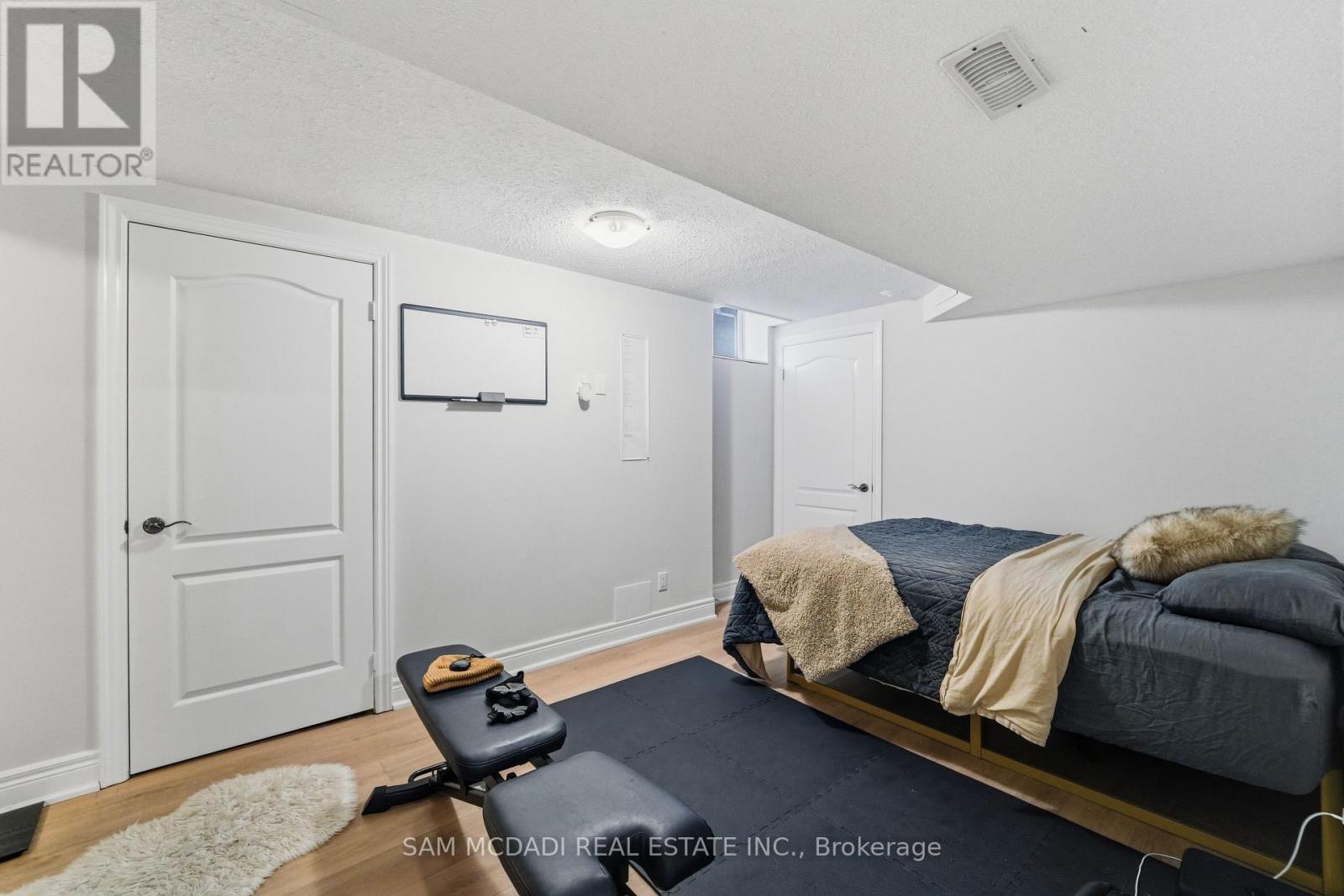 3259 Alpaca Avenue, Mississauga, Ontario  L5M 7V4 - Photo 33 - W13146756