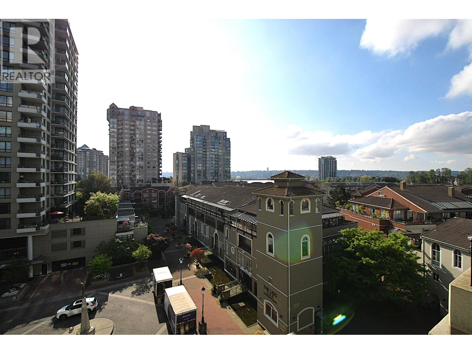 404 10 Renaissance Square, New Westminster, British Columbia  V3M 7B1 - Photo 3 - R3120561