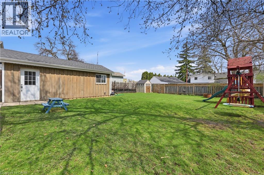 2074 Churchill Avenue, Burlington, Ontario  L7R 3T7 - Photo 35 - 40820436