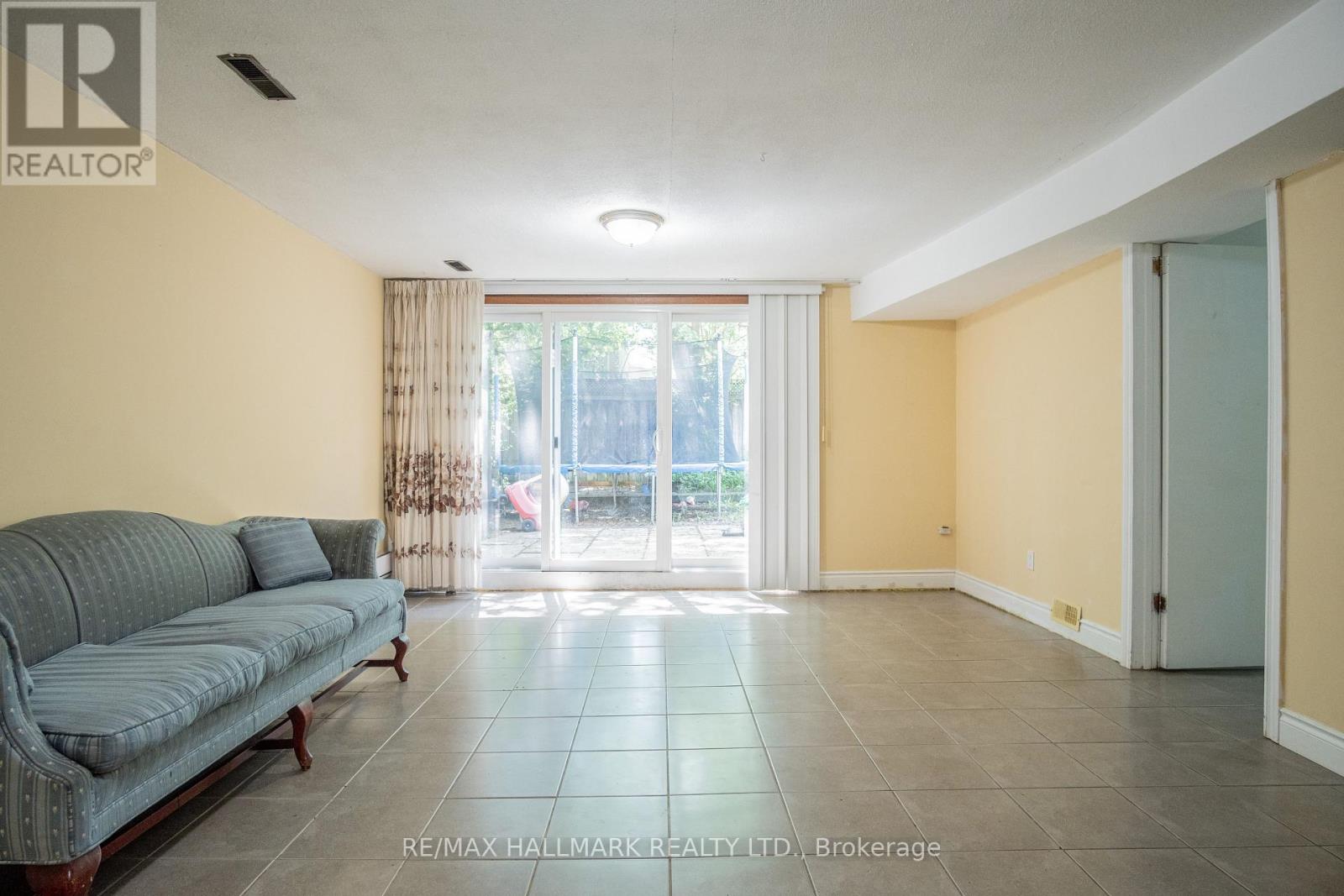 Basement - 399 Lawrence Avenue W, Toronto, Ontario M5M 1C1 - Photo 11 - C13125038