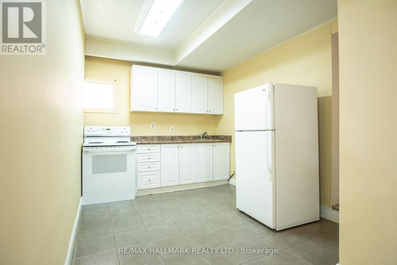 Basement - 399 Lawrence Avenue W, Toronto, Ontario M5M 1C1 - Photo 16 - C13125038