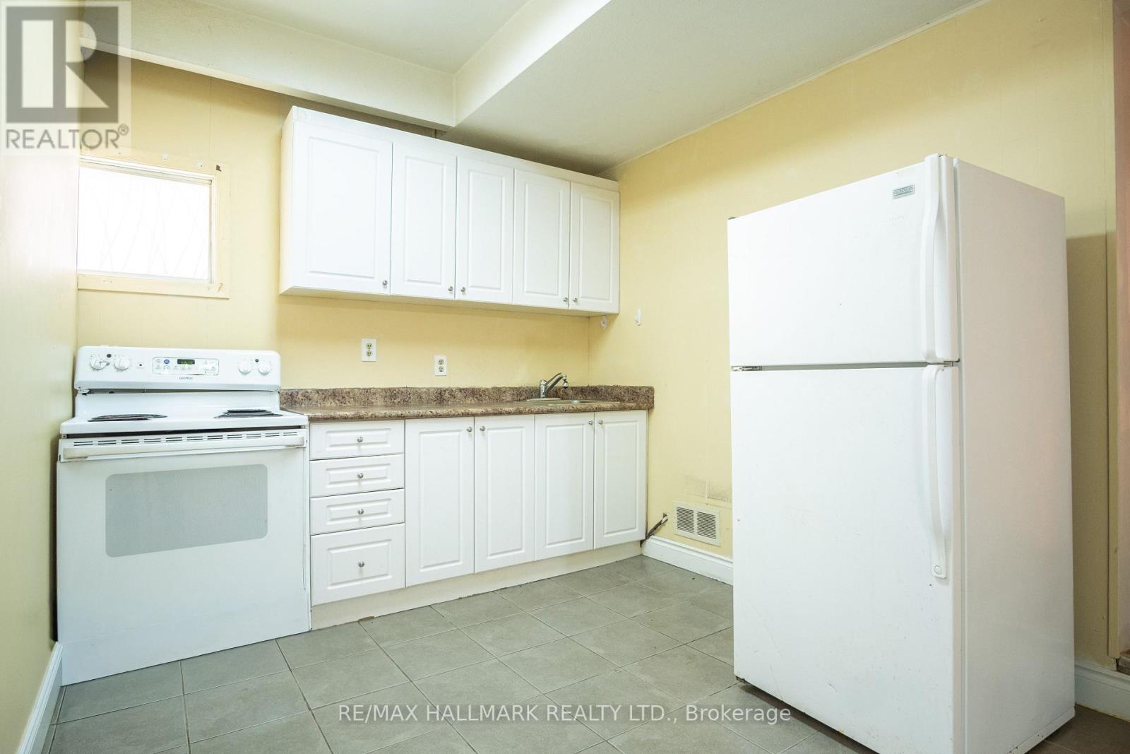 Basement - 399 Lawrence Avenue W, Toronto, Ontario M5M 1C1 - Photo 17 - C13125038