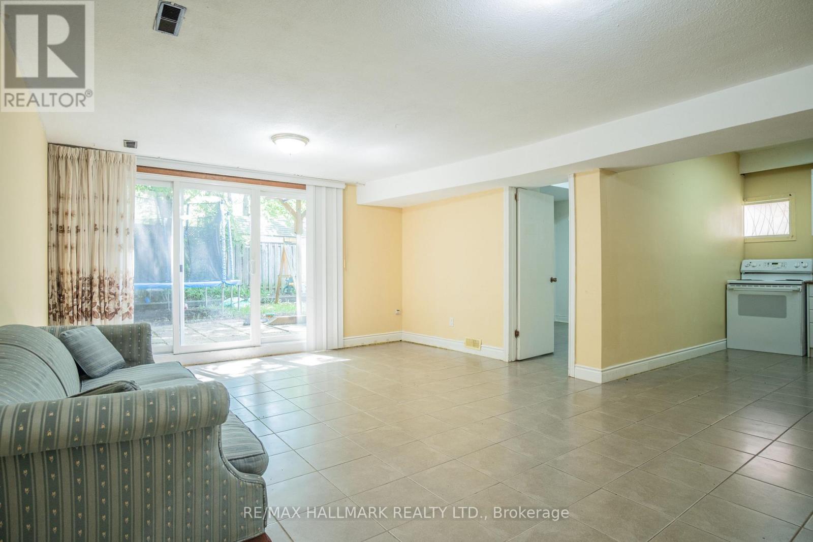 Basement - 399 Lawrence Avenue W, Toronto, Ontario M5M 1C1 - Photo 3 - C13125038