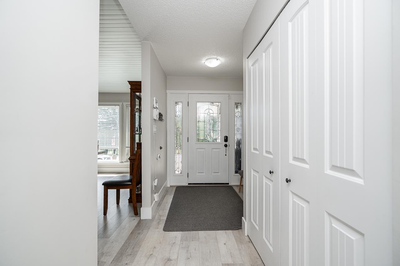 33097 14th Avenue, Mission, British Columbia  V2V 2P4 - Photo 7 - R3125051
