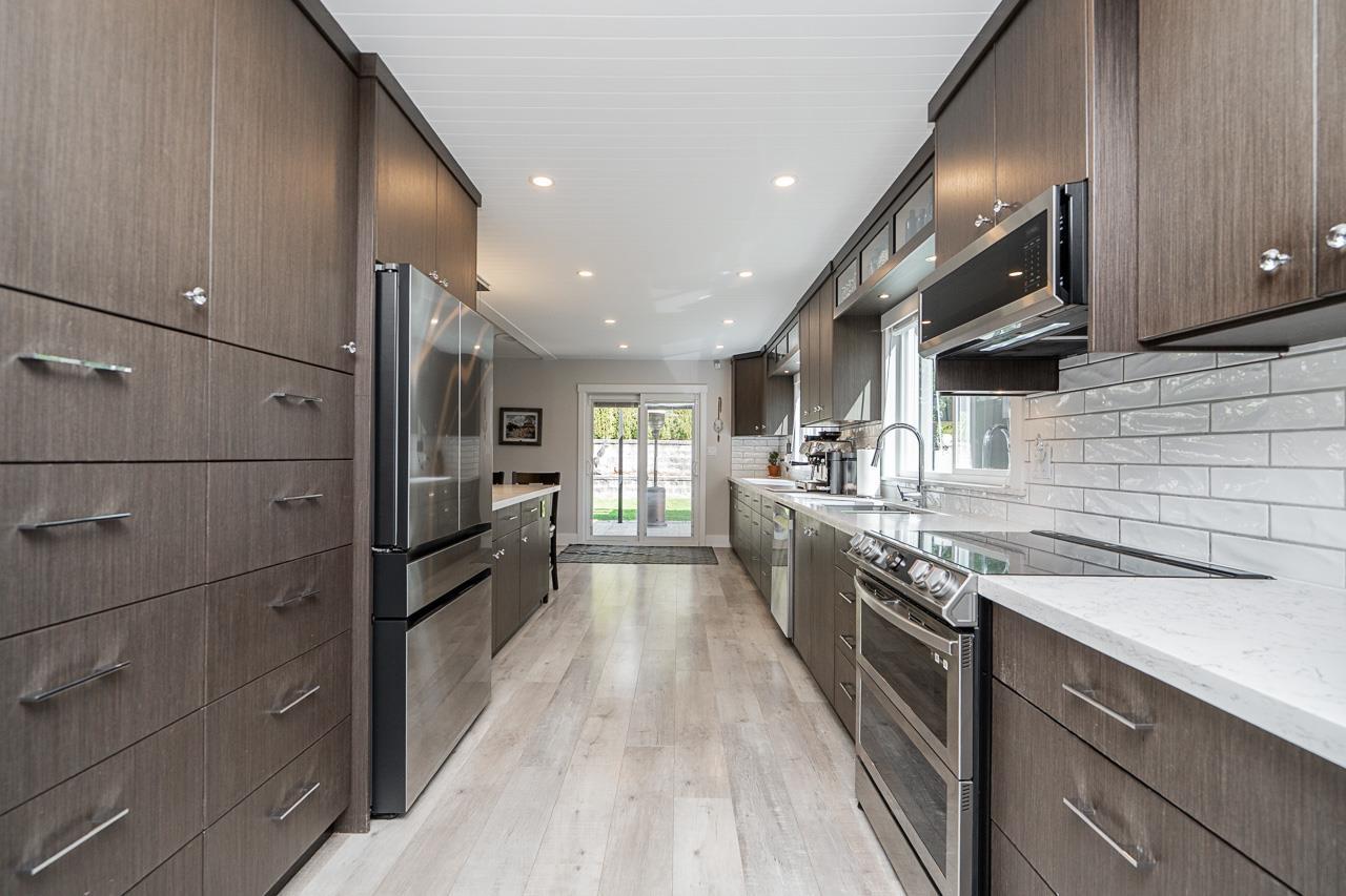33097 14th Avenue, Mission, British Columbia  V2V 2P4 - Photo 14 - R3125051