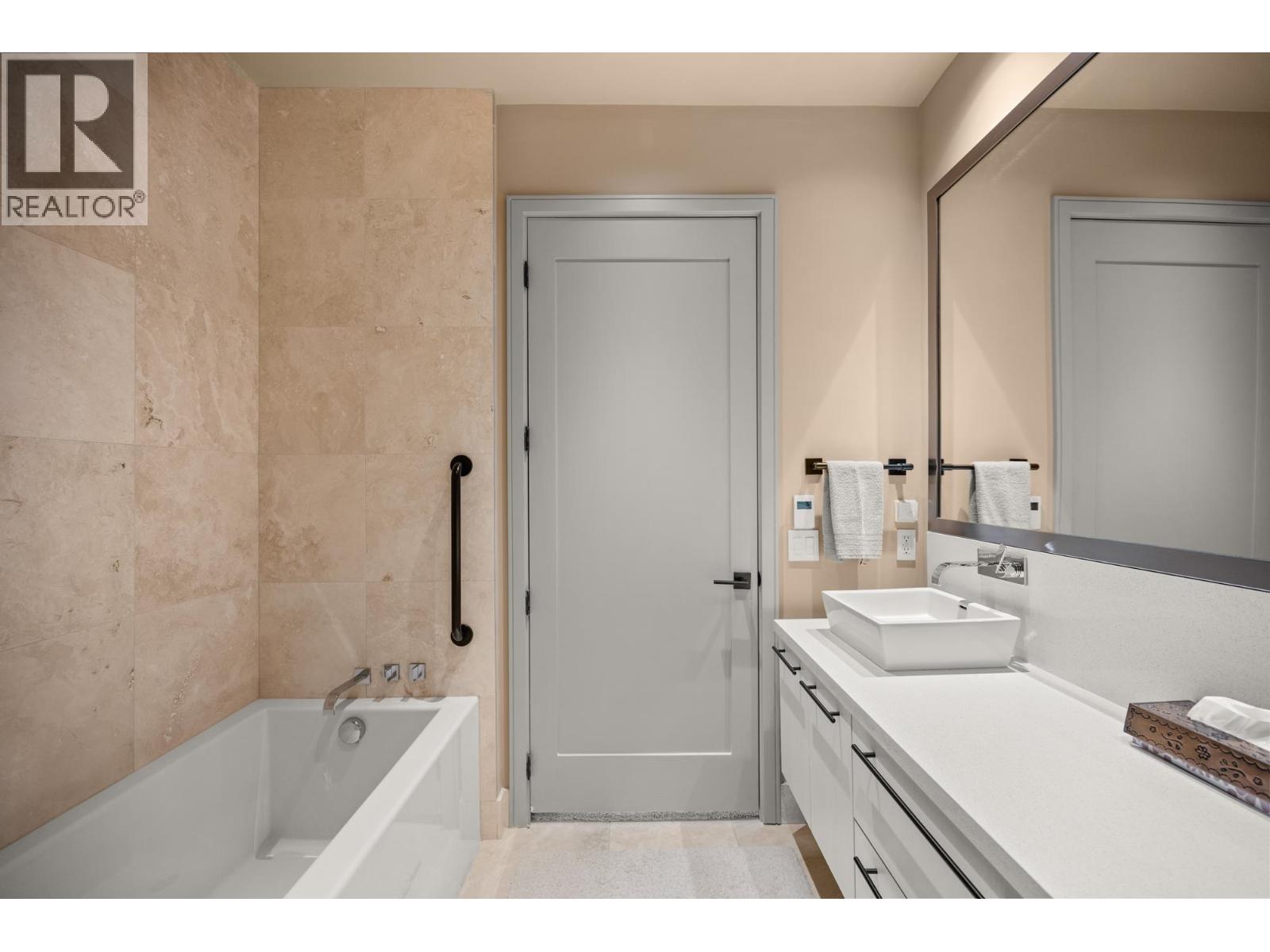 801 77 Walter Hardwick Avenue, Vancouver, British Columbia  V5Y 0C6 - Photo 14 - R3125258