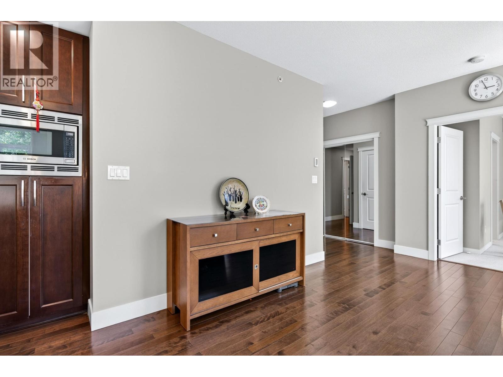 708 2950 Panorama Drive, Coquitlam, British Columbia  V3E 0C9 - Photo 8 - R3125260