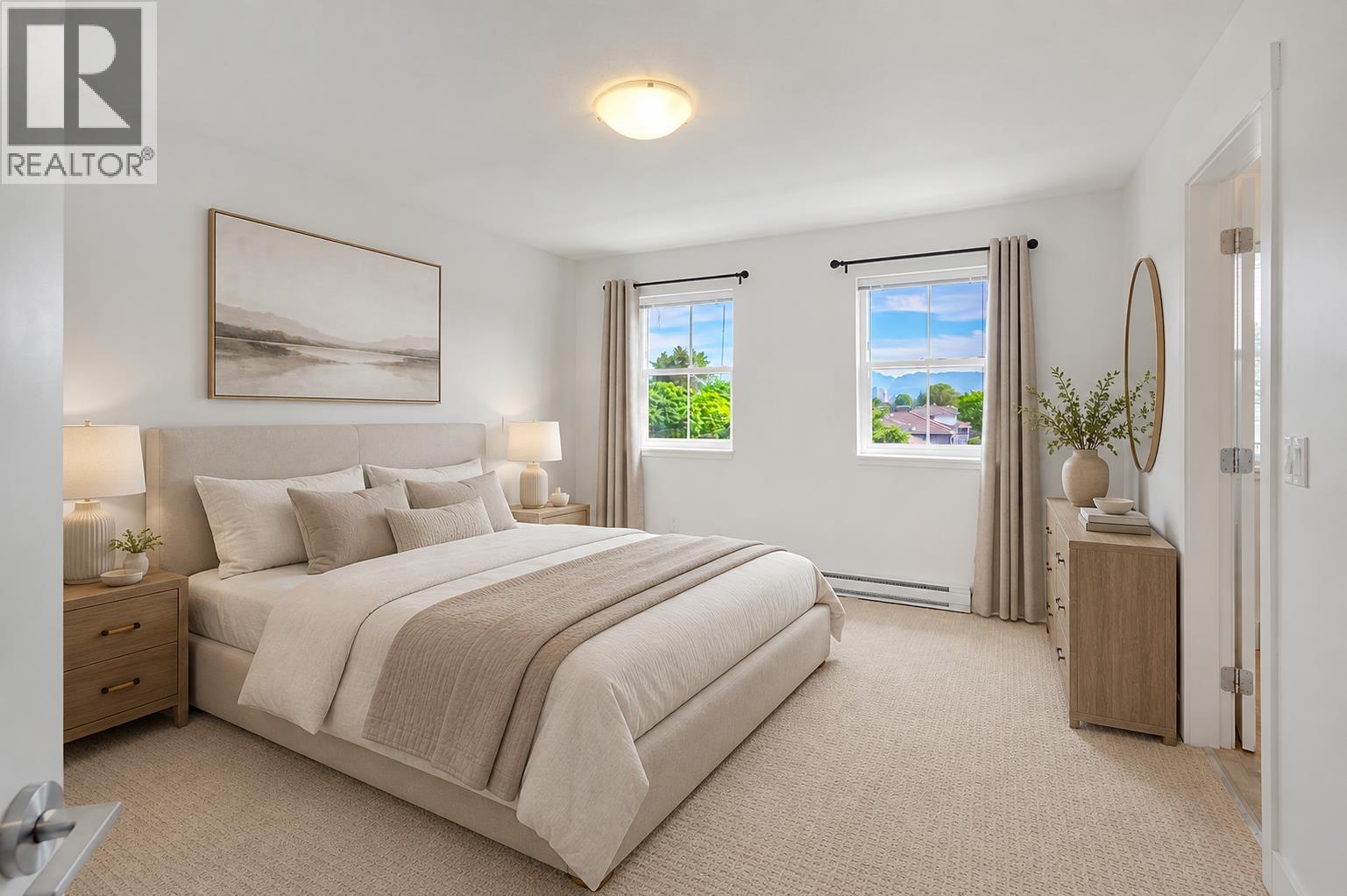 205 7908 Graham Avenue, Burnaby, British Columbia  V3N 1V9 - Photo 4 - R3125290