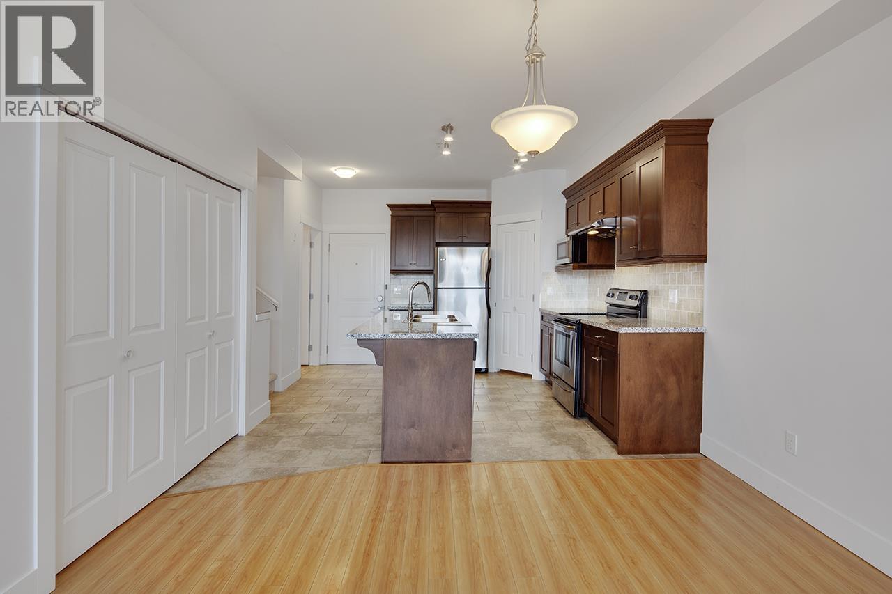 205 7908 Graham Avenue, Burnaby, British Columbia  V3N 1V9 - Photo 9 - R3125290