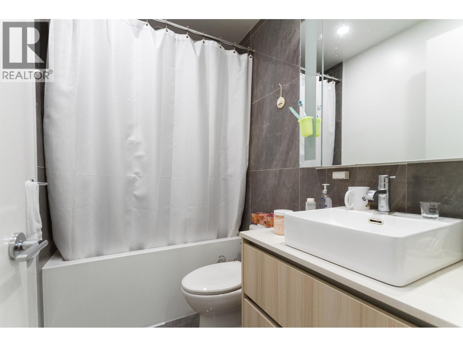 2408 5333 Goring Street, Burnaby, British Columbia  V5B 0B6 - Photo 11 - R3125294